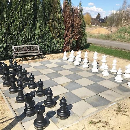 Fewo Waffenkammer Im Rittergut Leppersdorf Bei Dresden Fuer 7 Personen Exterior foto